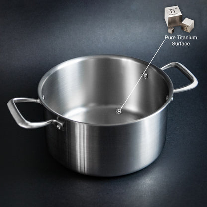 Titanium pot with pure titanium surface